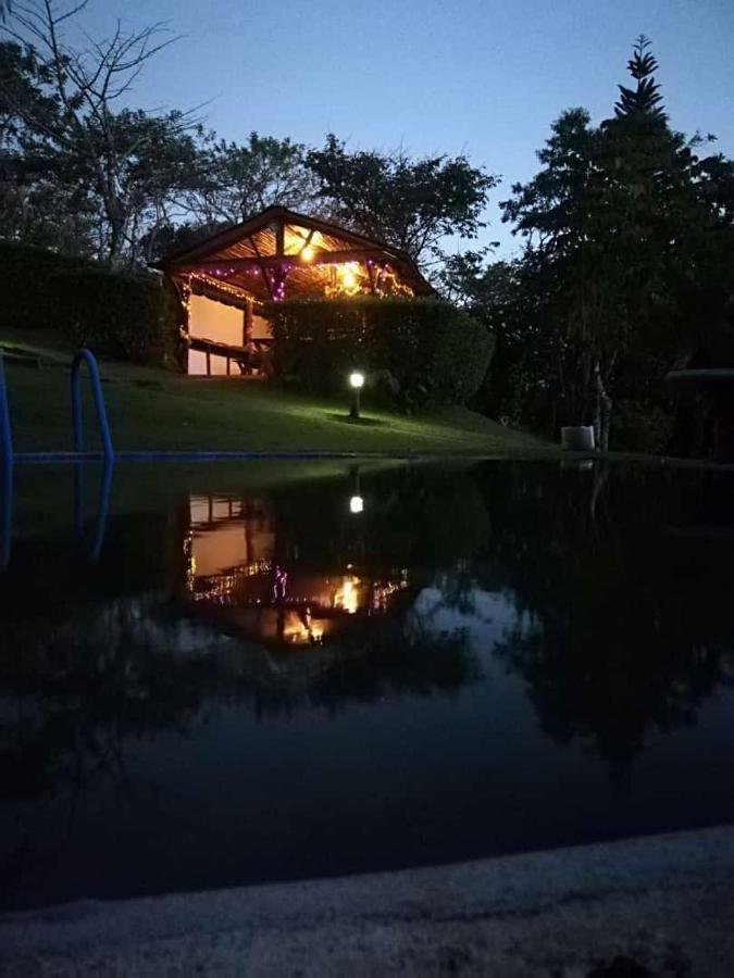 Pochote Lodge Guayabo  Exteriér fotografie