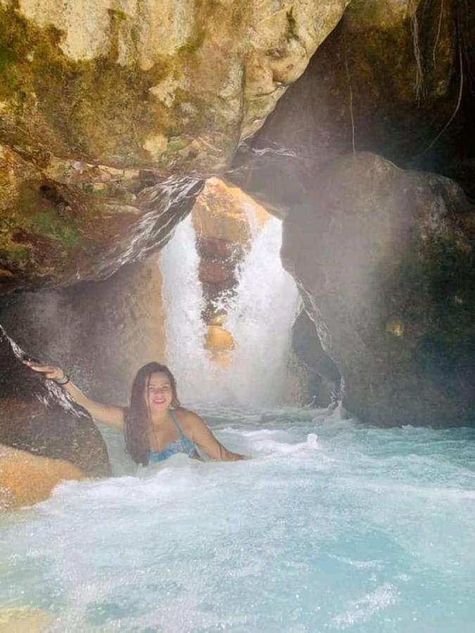 Pochote Lodge Guayabo  Exteriér fotografie